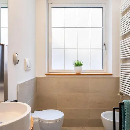 Ponte Rosso ترييستي